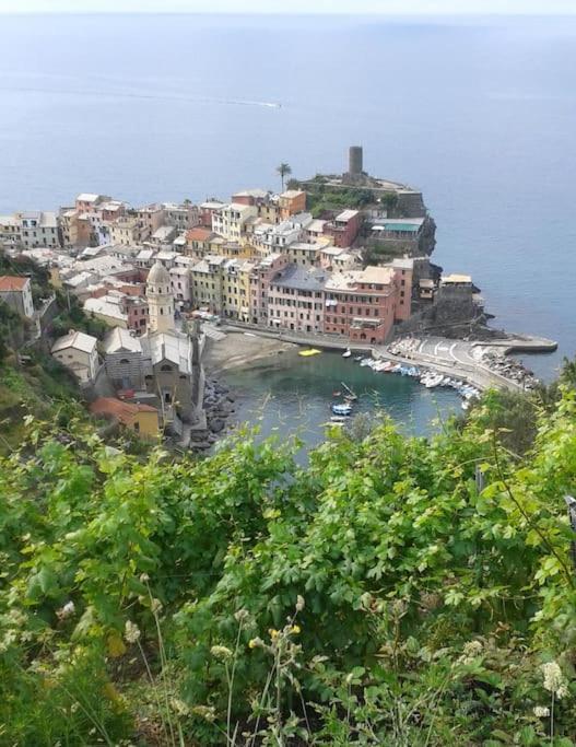 Quiet And Cozy Home With Wi-Fi Casa Prearino Vernazza Esterno foto