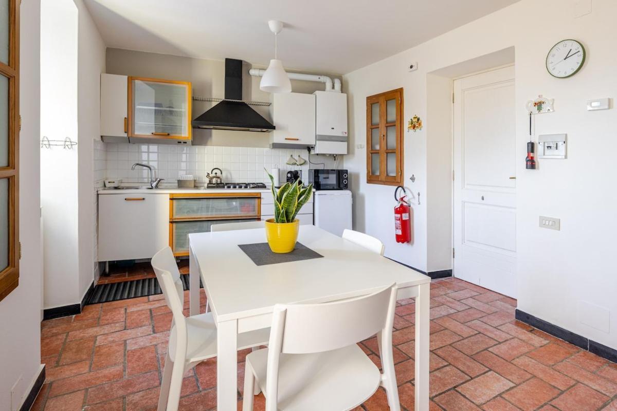 Quiet And Cozy Home With Wi-Fi Casa Prearino Vernazza Esterno foto
