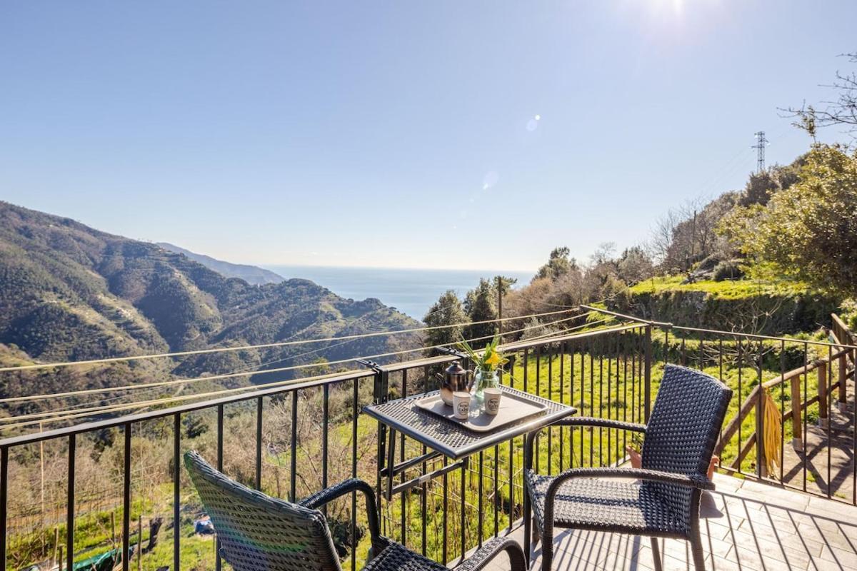 Quiet And Cozy Home With Wi-Fi Casa Prearino Vernazza Esterno foto